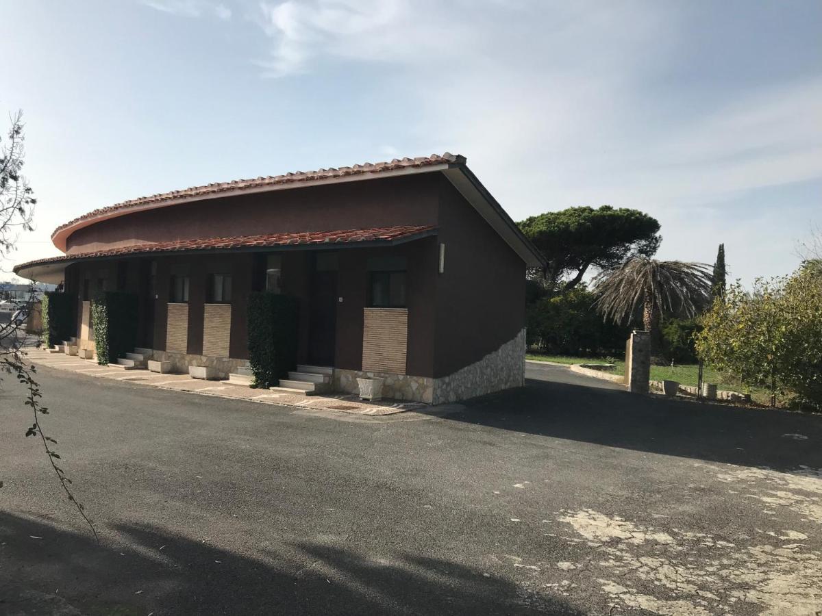 American Motel Cisterna di Latina Luaran gambar